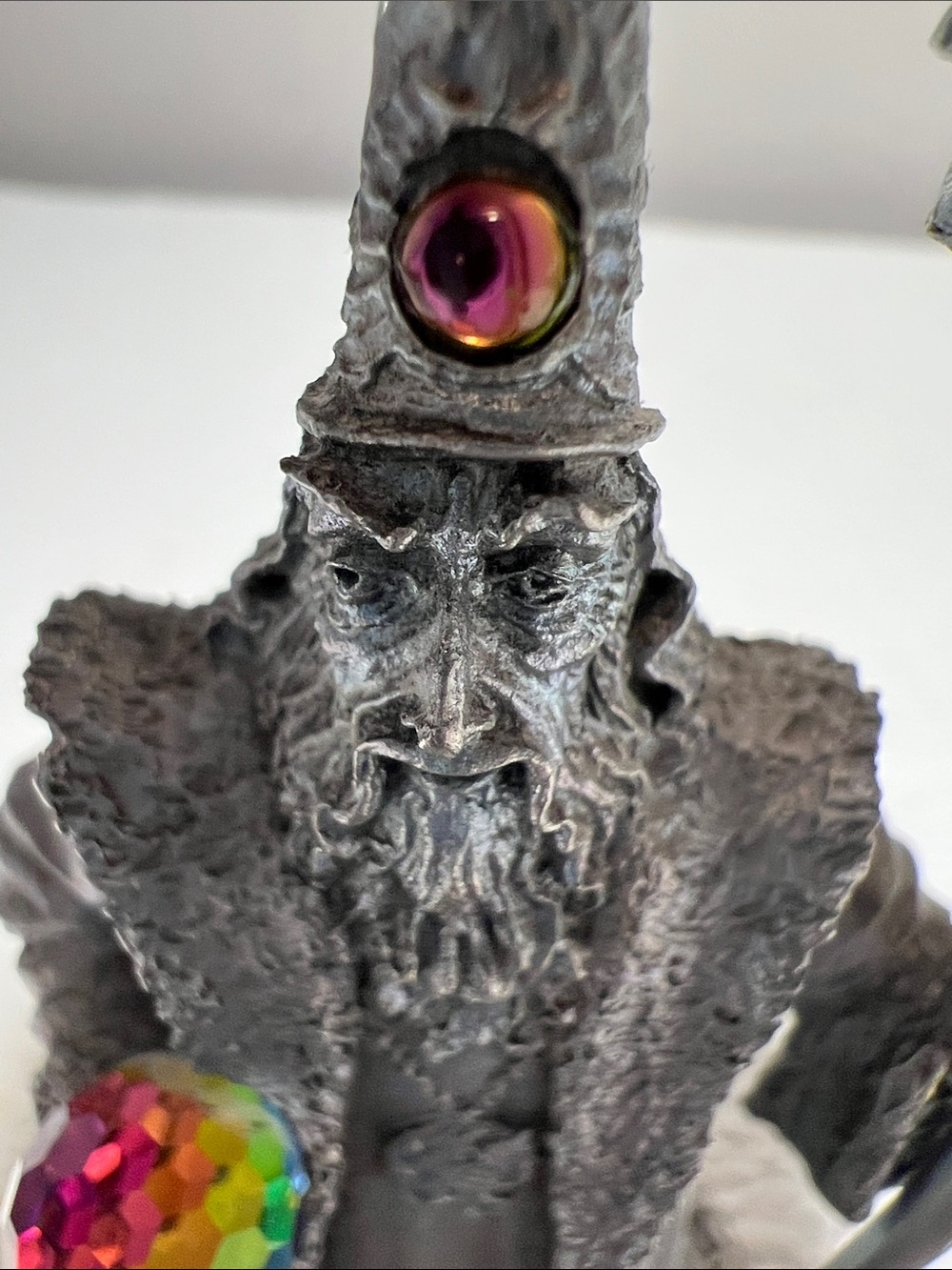 Perth Pewter Wizard Figurine 1990 by Ray Lamb Rare 3 Crystals - Picture 3 of 9